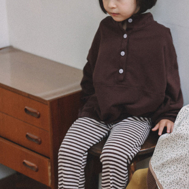 Button-up Sweatshirt - 2 colors